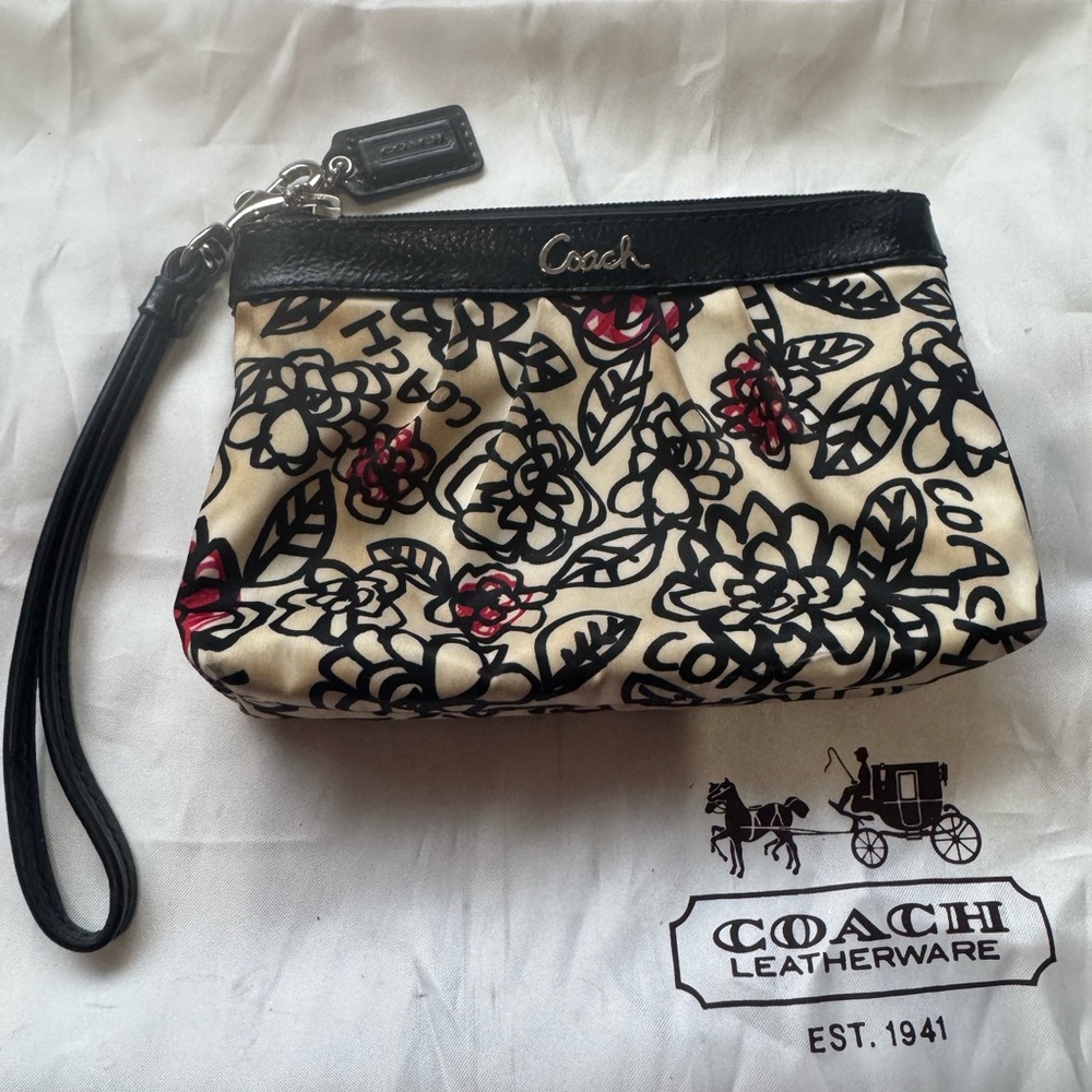 VINTAGE COACH Floral Print Wristlet Cream Black Leather Trim